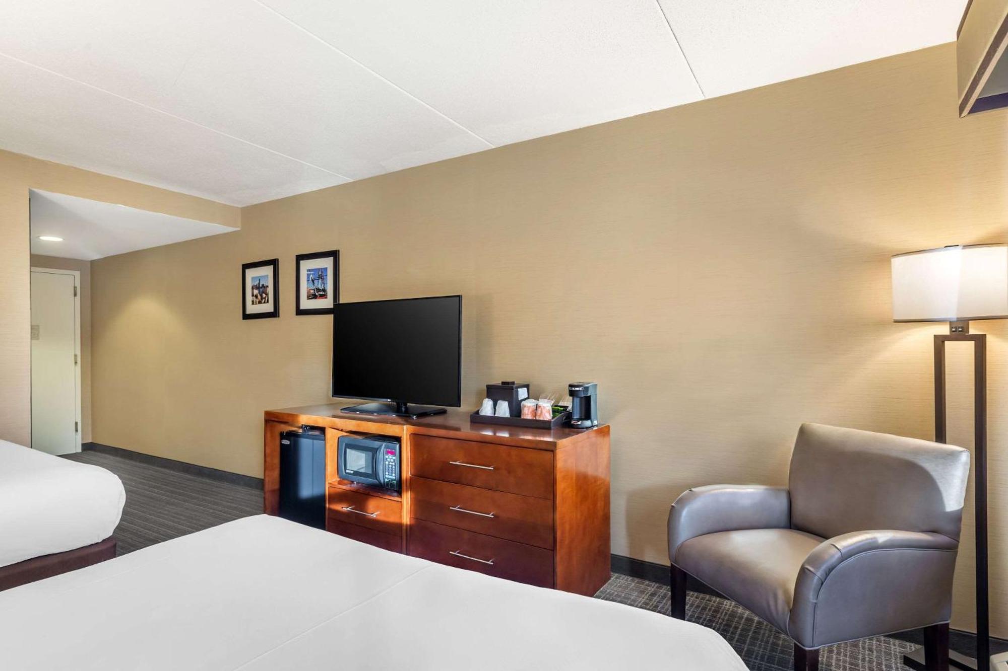 Comfort Inn & Suites Logan International Airport Revere Exteriér fotografie